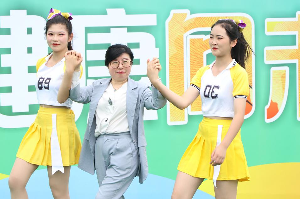 最新青春校园电视剧，热血青春的璀璨绽放时刻