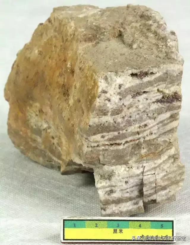 探索太空矿石价值，陨石最新价格及其影响分析