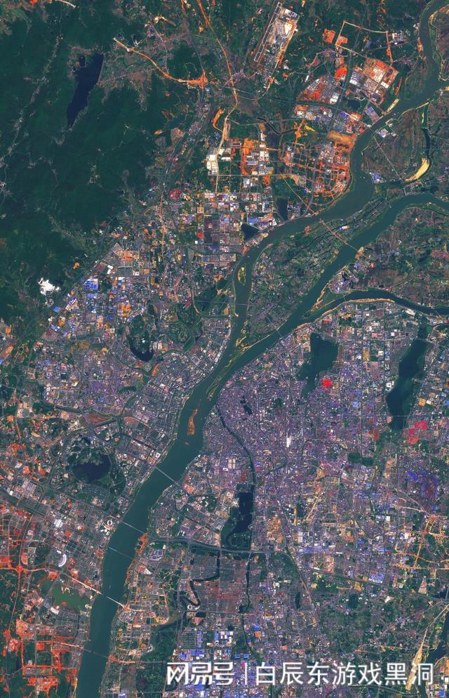 新版卫星地图，揭示地球全新面貌的导航篇章